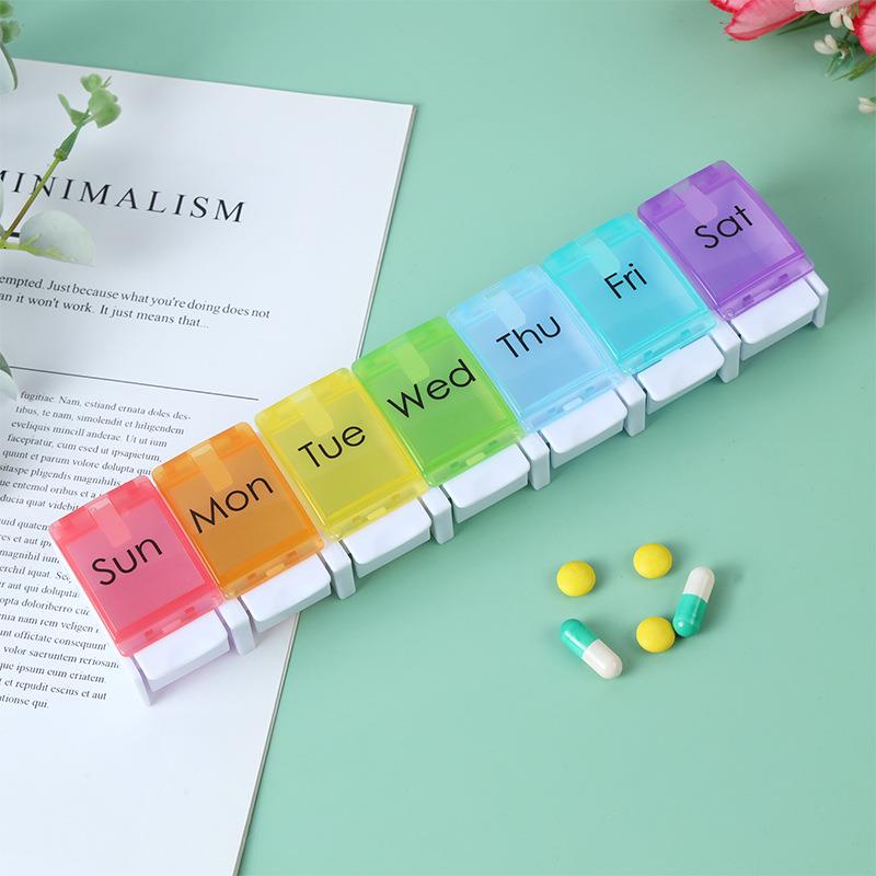 一周7格分装药盒 钢琴按压弹跳旅行便携药盒单排长条七天彩虹药盒