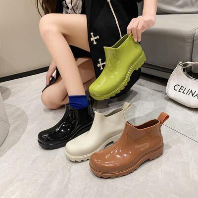 2027年新款大头松糕厚底短筒马丁靴短靴网红阿希哥糖果色果冻雨鞋