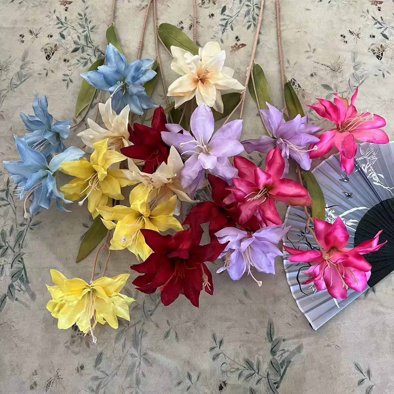 3头小百合仿真花家居美陈客厅插花摆件婚庆装饰路引花布置假花定