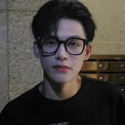 男女同款方形树脂可配度数防蓝光