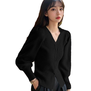 黑色v领长袖针织衫毛衣秋冬季新款内搭外穿泡泡袖打底衫短款上衣