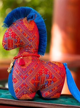 新款国风布艺马年公仔花