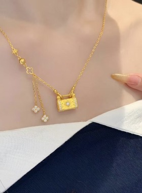 越南沙金四叶草流苏锁包项链古法沙金镶钻平安锁吊坠锁骨链时尚