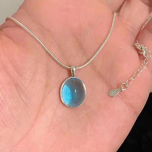月光石海蓝宝项链女轻奢小众锁骨链蛇骨链细链毛衣链2026年新款潮