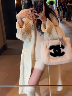 米白色大翻领毛衣开衫外套女秋冬欧货宽松慵懒风中长款麻花针织衫