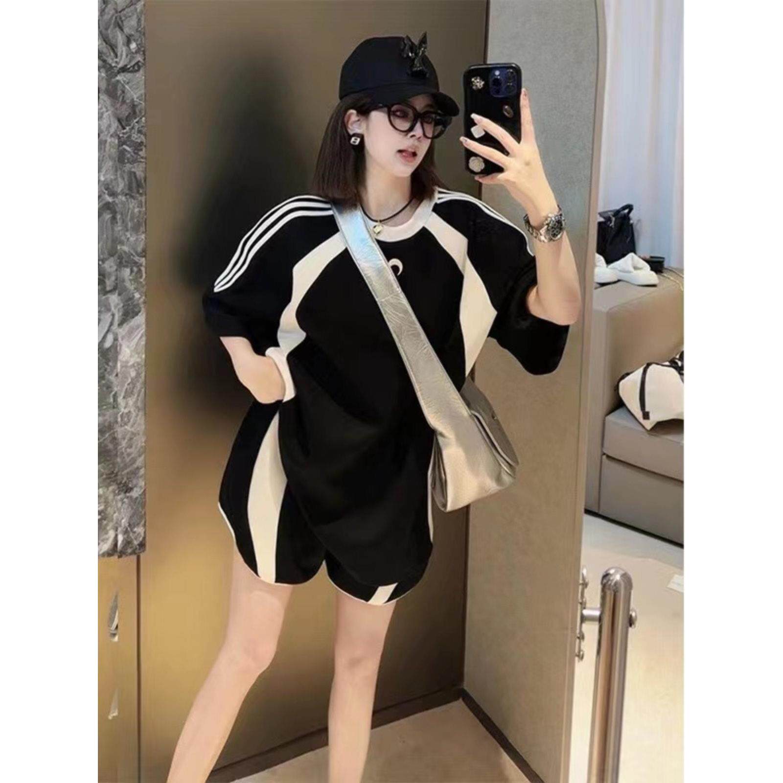 条纹运动套装女夏欧货撞色短袖T恤五分高腰阔腿短裤小个子两件套