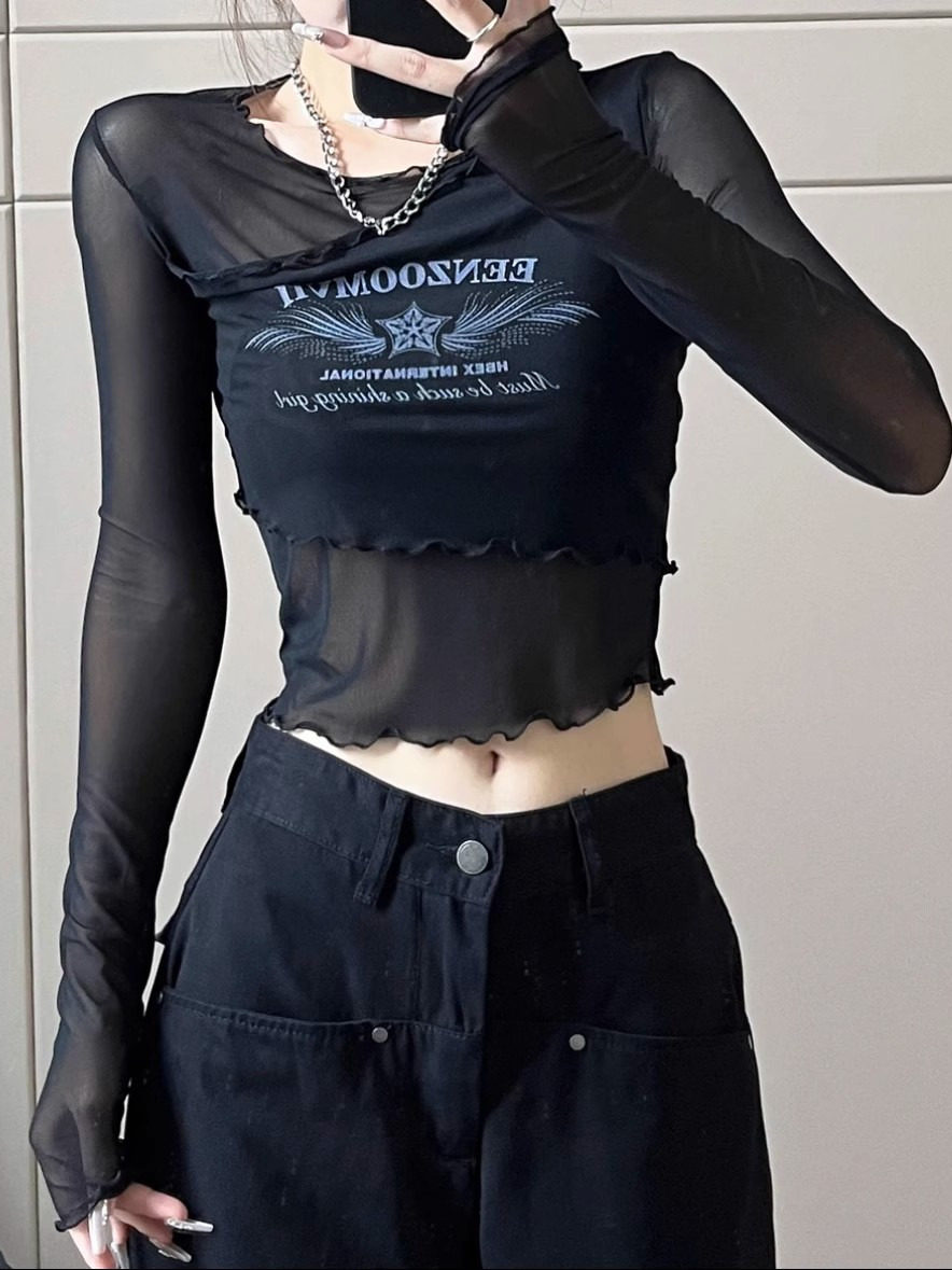 美国覆古印花网眼长袖t恤在春秋季的妇女欧洲不对称修身内衫百搭
