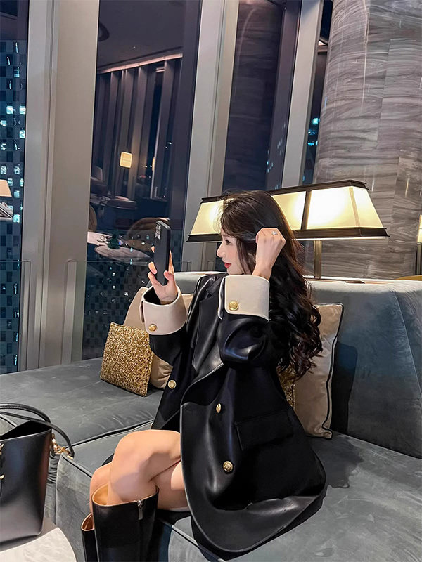 黑色pu皮衣外套女秋冬欧货宽松休闲高级感设计感拼色长袖西服上衣