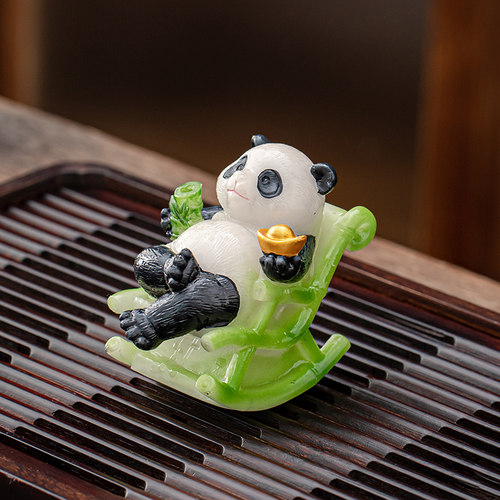 豪跃变色茶宠摆件熊猫摇摇椅
