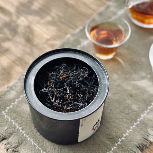 云南山野古树红茶滇红