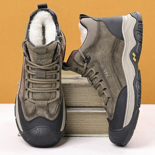 男士棉鞋冬季高帮真皮保暖羊毛鞋东北加绒爸爸户外防滑雪地靴大码