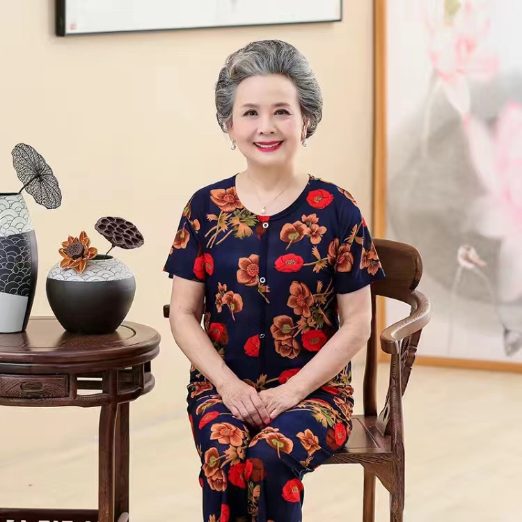 大妈妈冰丝女装夏装中老年人套头短袖长裤两件套婆婆休闲运动衣服
