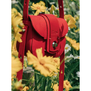 包包 真皮斜挎包女夏天配裙子 皮超贵 韩国小众设计师包2024新款
