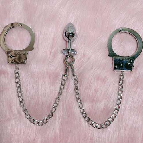 情趣手铐肛塞大尺度玩具sm道具夫妻共用重口味束缚女朋友性用品cr