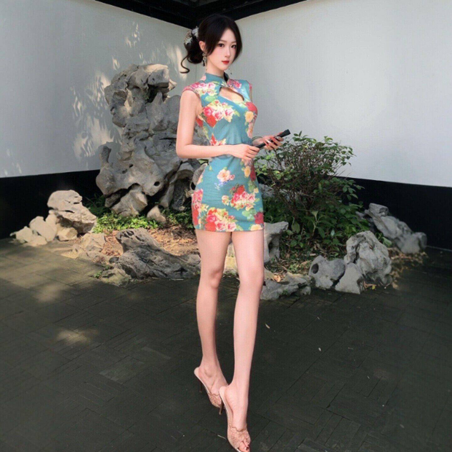 专柜新中式国风改良旗袍连衣裙复古漂亮独特印花修身包臀短裙子26