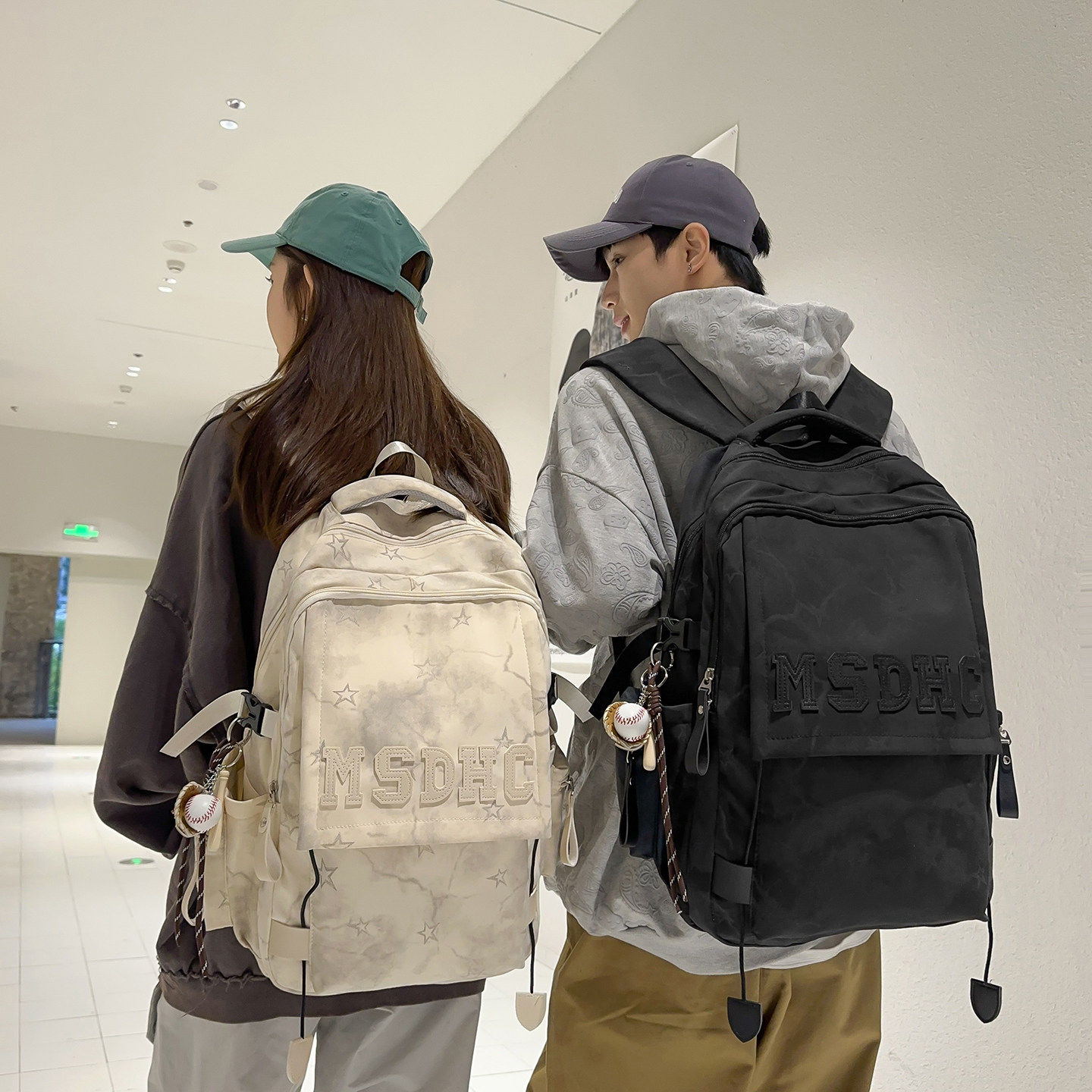 专柜书包男大学生大容量高中初中生登山百搭潮牌双肩包女背包ins
