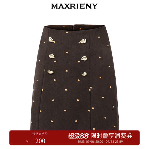 别致金属扣子，橙色波点绣花面料
