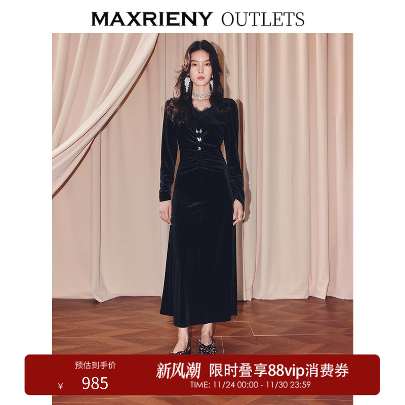 丝绒长袖连衣裙，V领设计