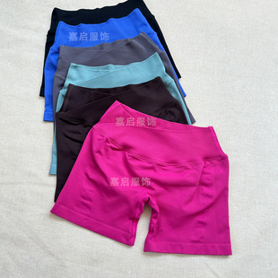 新款款交叉腰短裤女瑜伽健身三分裤提臀低腰无缝健身短裤