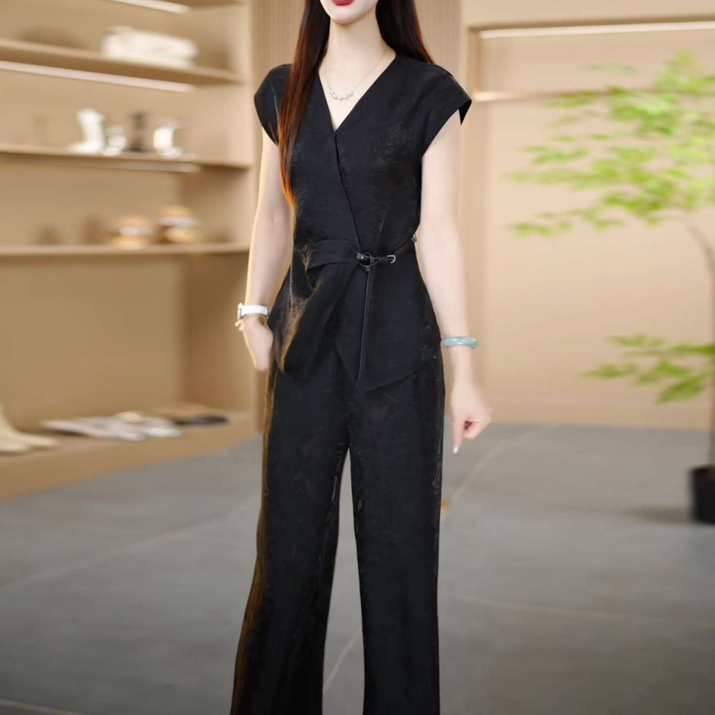 声雨竹时尚套装女新款夏季时髦洋气质高端贵夫人妈妈减龄两件套
