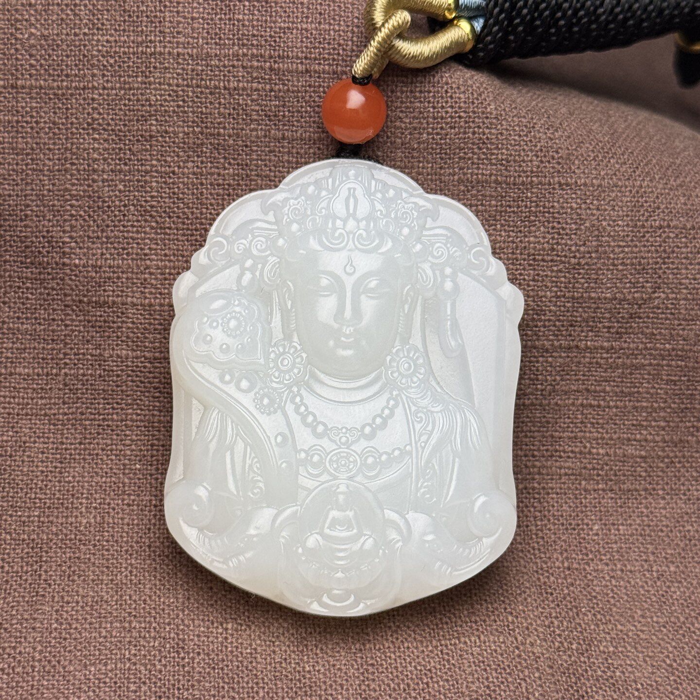 和田白玉度母双面精雕玉牌吊坠