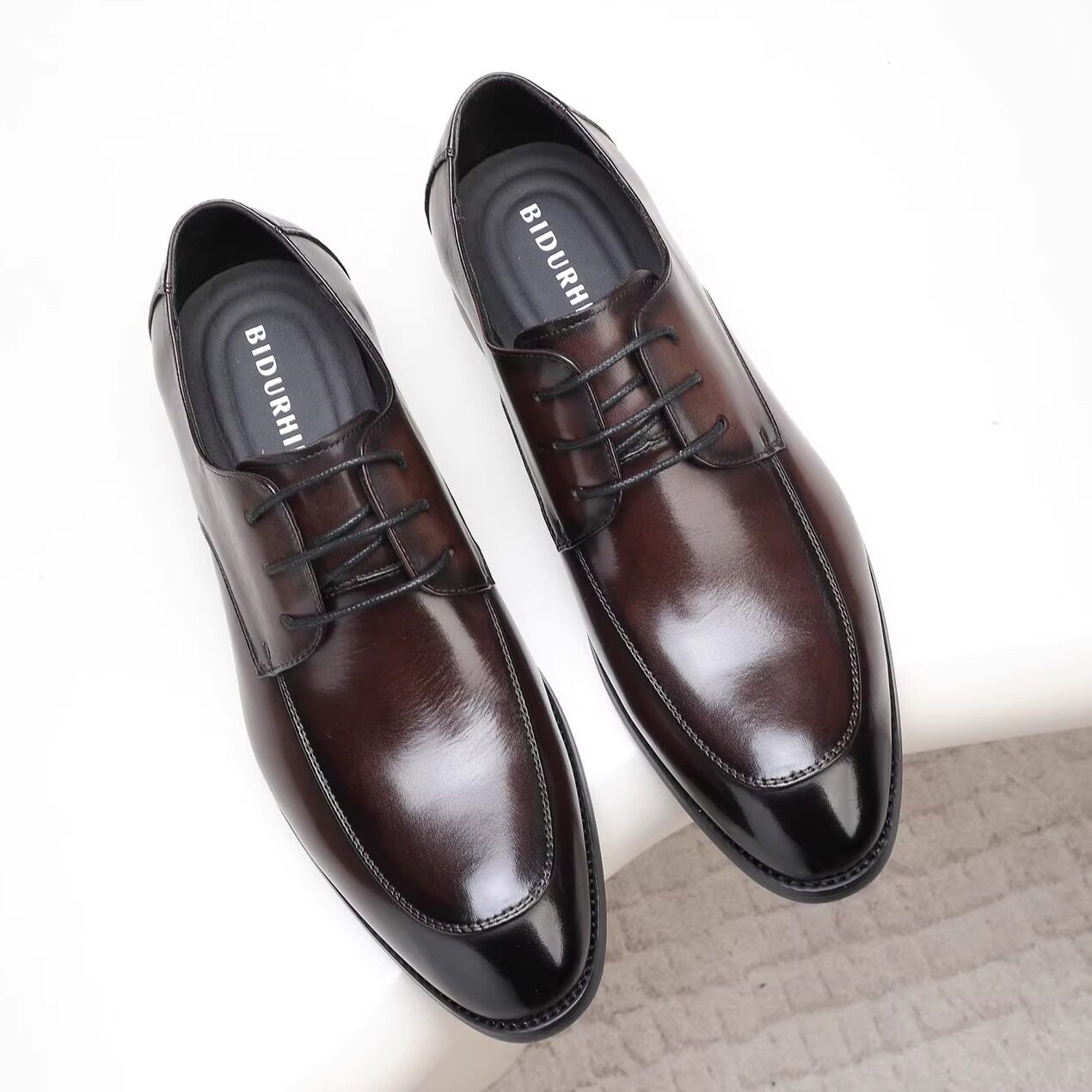 小牛皮时尚商务休闲鞋极简风单鞋皮鞋广州真皮男鞋圆头休闲皮鞋男