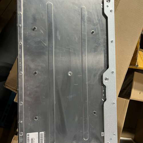 LB270WF1-SLA1 LM270WF9-SSA1  LM270WQA-SSC2 LM270WR8-SSA1议价