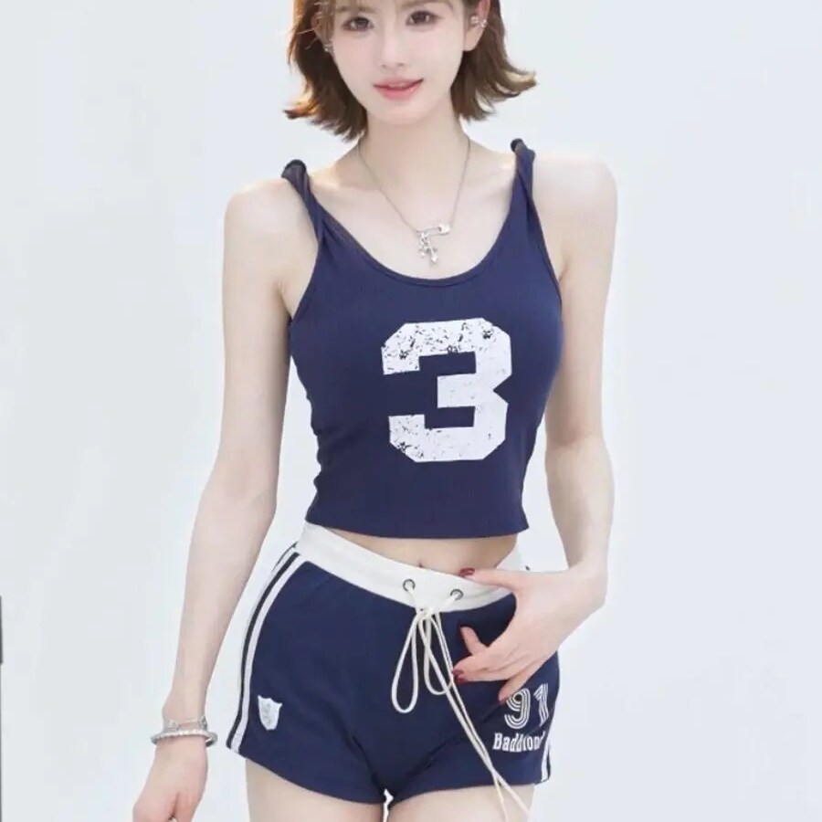 酷辣拽姐穿搭套装女2025夏薄款防晒罩衫+无袖背心+运动短裤