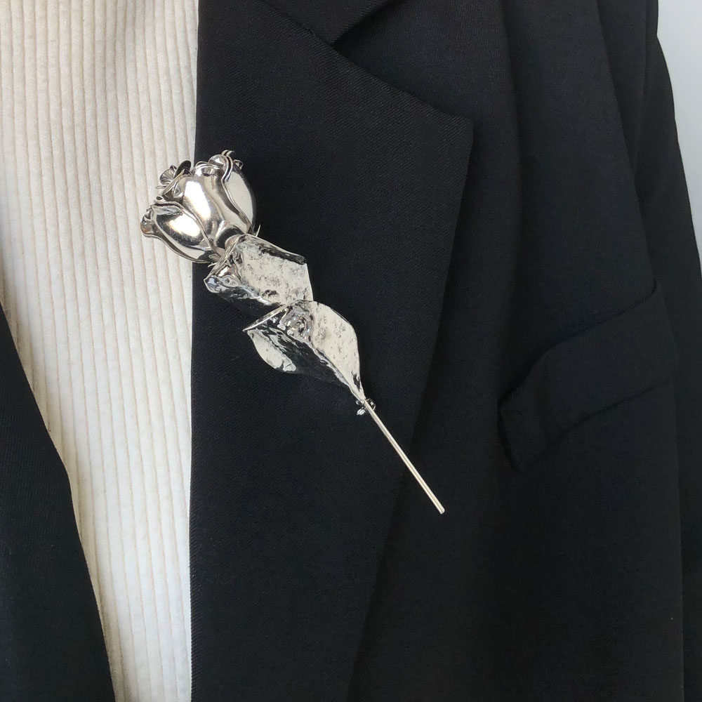 夸张复古玫瑰花朵大胸针男女高档西服胸花高级感冷淡风别针配饰