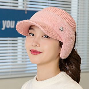 毛线帽子女款2025新款鸭舌帽低马尾护耳针织帽女带帽檐的冬高颜值