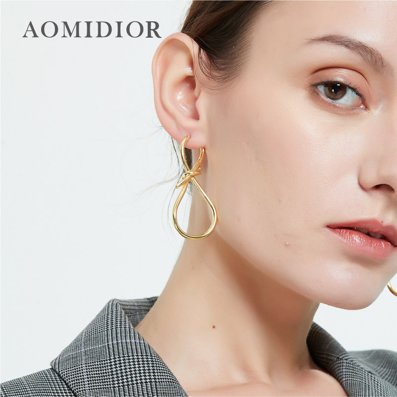 奥米迪奥新款蝴蝶结耳环黄金色网红气质百搭网红日韩风长款耳钉女