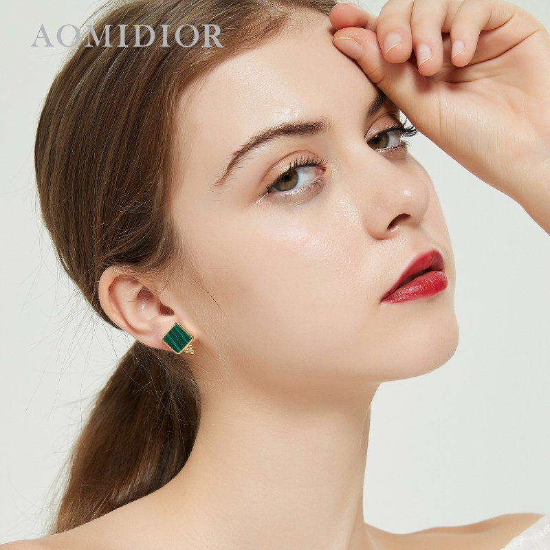 奥米迪奥四方形几何孔雀石珍珠耳钉小巧气质百搭2021新潮款日韩风