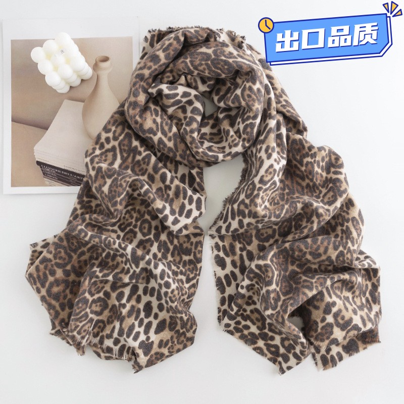 2025秋冬季民族风豹纹仿羊绒拉毛围巾女士保暖披肩围脖时尚M505
