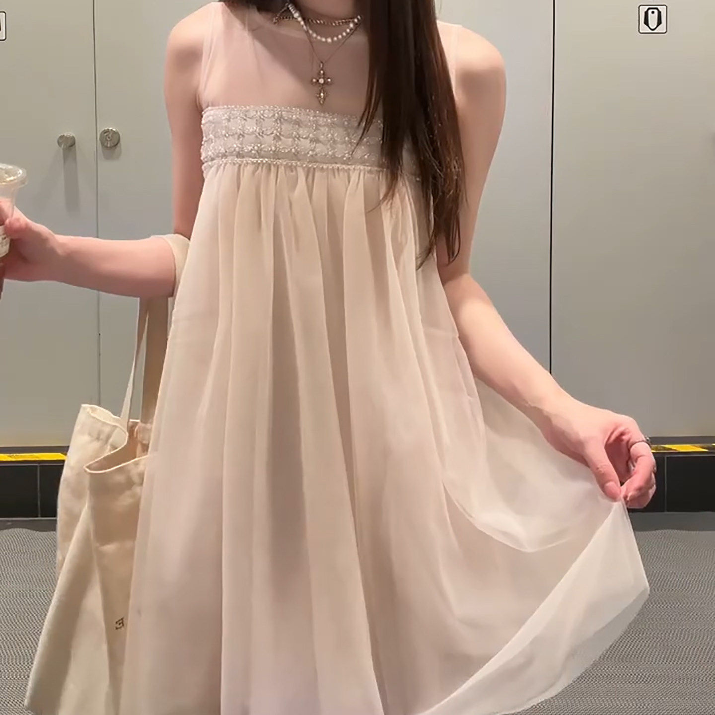 温柔风粉色网纱连衣裙女2
