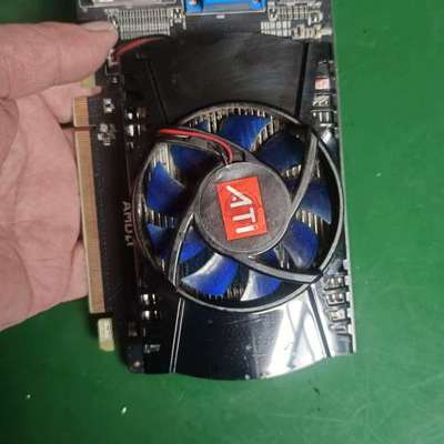 议价AMD  HD7670 ，功能正常，成色不错，需要带走。