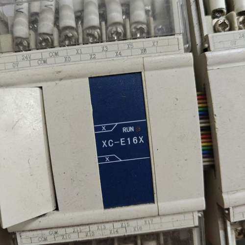 议价信捷PLC出售，型号多样，含XC5-32T-E、XC-E1