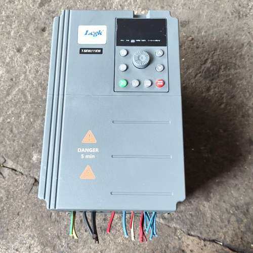 议价联创7.5/11kw变频器LC400F--7R5G/11P原