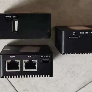 议价友善r2s,己刷系统,满配,到手即用。只剩2台。