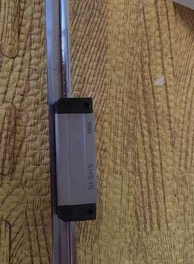 议价THKSHS15成色99新，AJC42171导轨型号，导轨白