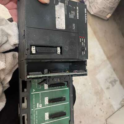 议价三菱A1SJHcpu带1个模块原装拆机三菱PLC实物 有