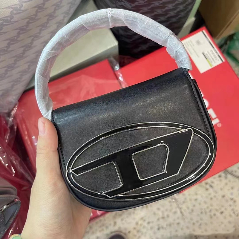 thumbnail for Armpit Bag Female Niche Design Silver Baguette One Shoulder Crescent Bag New Handheld White Bag Summer Spice Girl Style