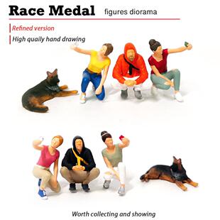 RM1/64自拍3人组情侣人偶卫衣男 拍照女孩可搭绿光乔尼M2车模场景