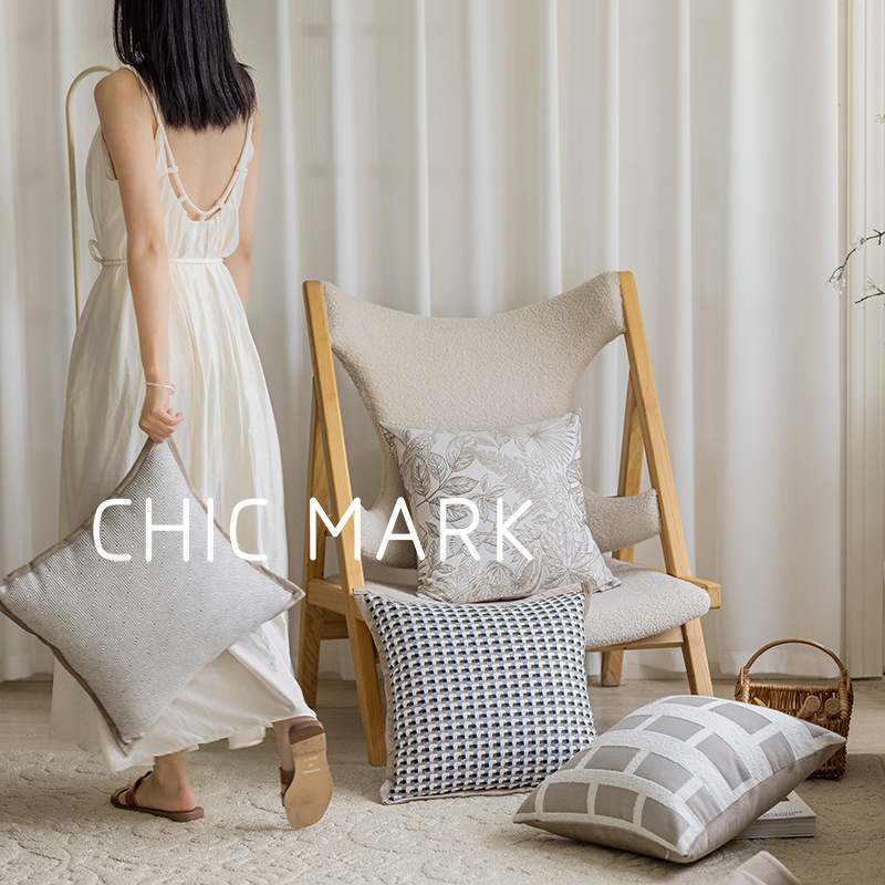 美式小香风奶油色客厅沙发抱枕靠背枕芯靠枕枕头欧式靠样板间