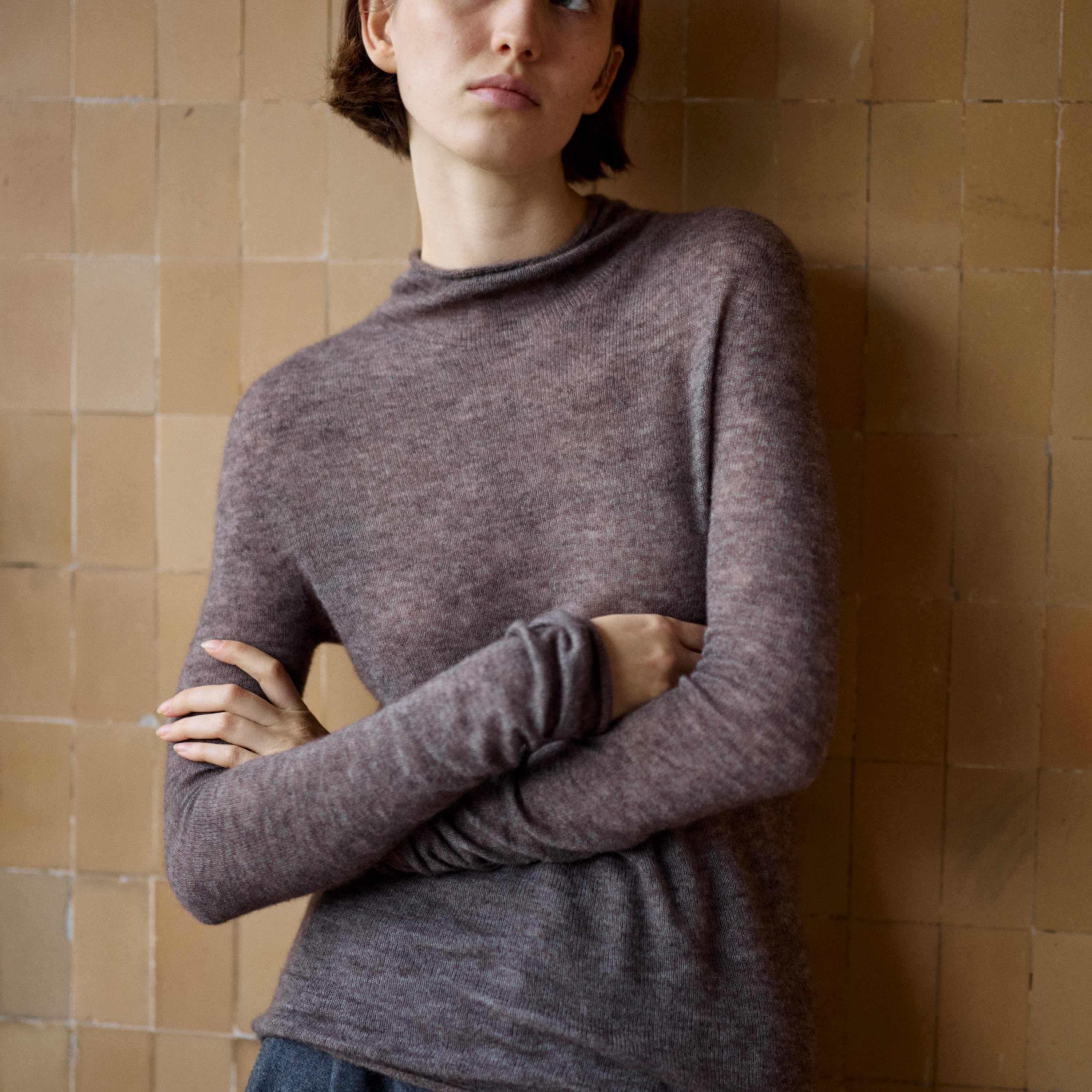 真丝山羊绒 一体无缝多领型（高领中领平领）针织打底衫FW0077