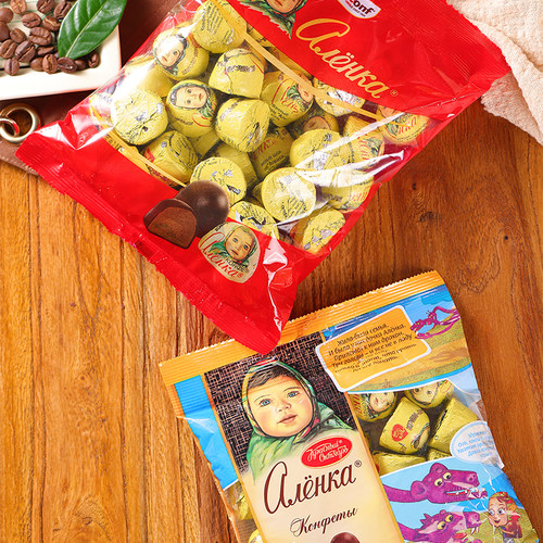 爱莲巧俄罗斯国家馆原装进口酥糖巧克力半球糖果新年糖果喜糖