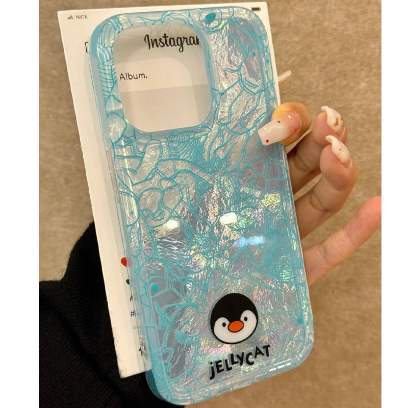锡纸纹蓝底卡通小动物企鹅适用苹果15promax手机壳iPhone16新款13可爱华为Pura70荣耀vivo晕染小米14红米oppo