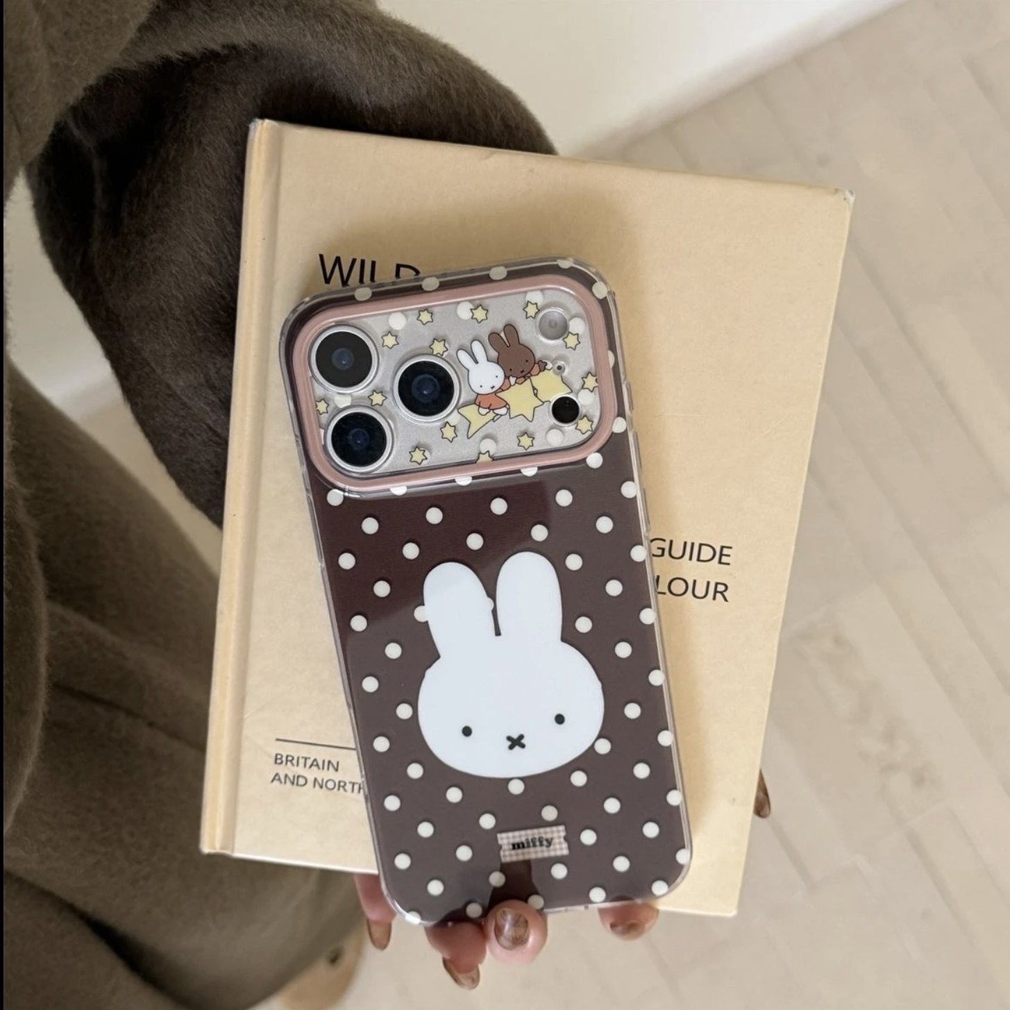 秋冬韩系波点米菲兔适用苹果17promax手机壳华为pura70pro新款iPhone16/15plus卡通vivox300OPPOreno14小米15