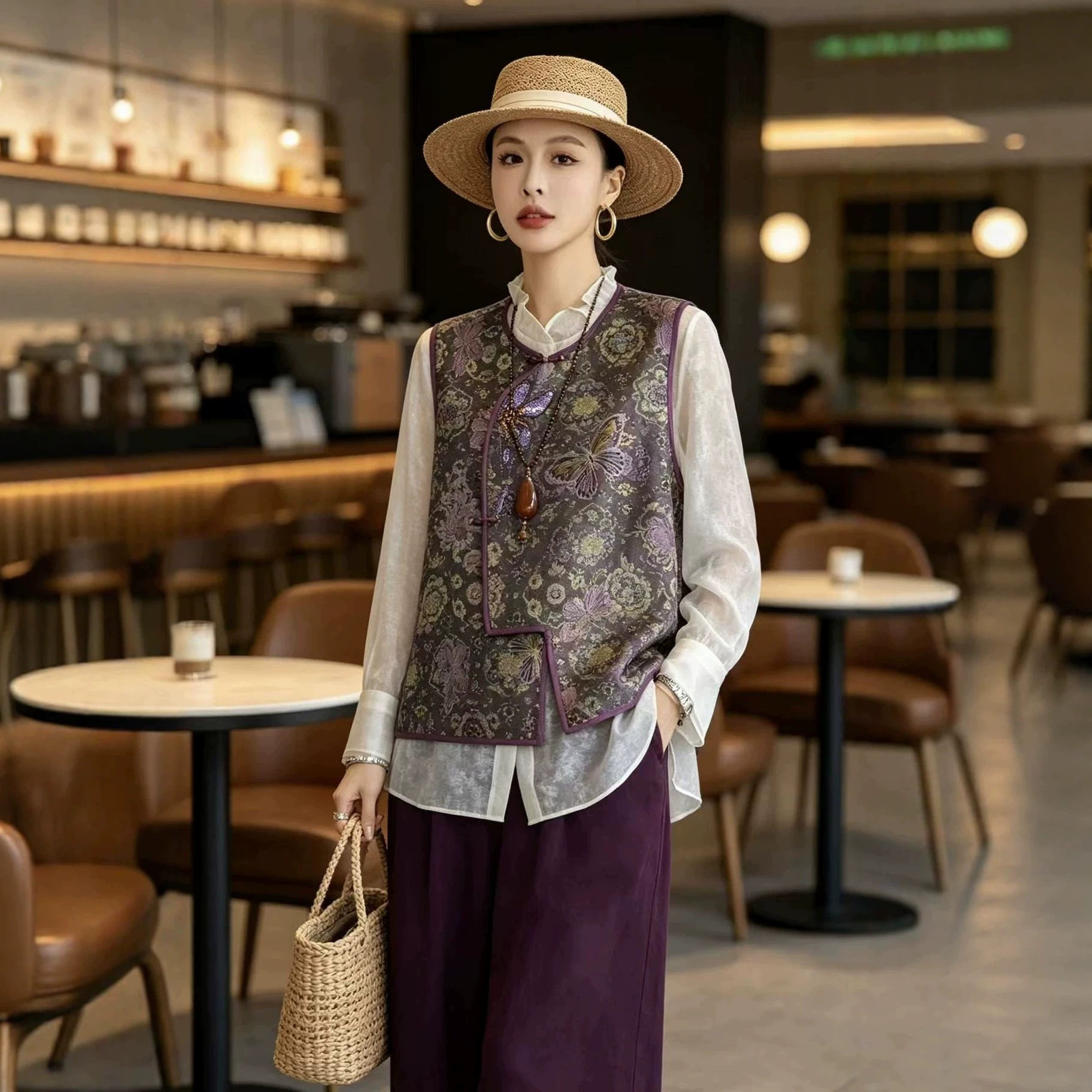 2026早秋新款新中式国风女宋锦织锦提花手工钉珠马甲无袖坎肩背心
