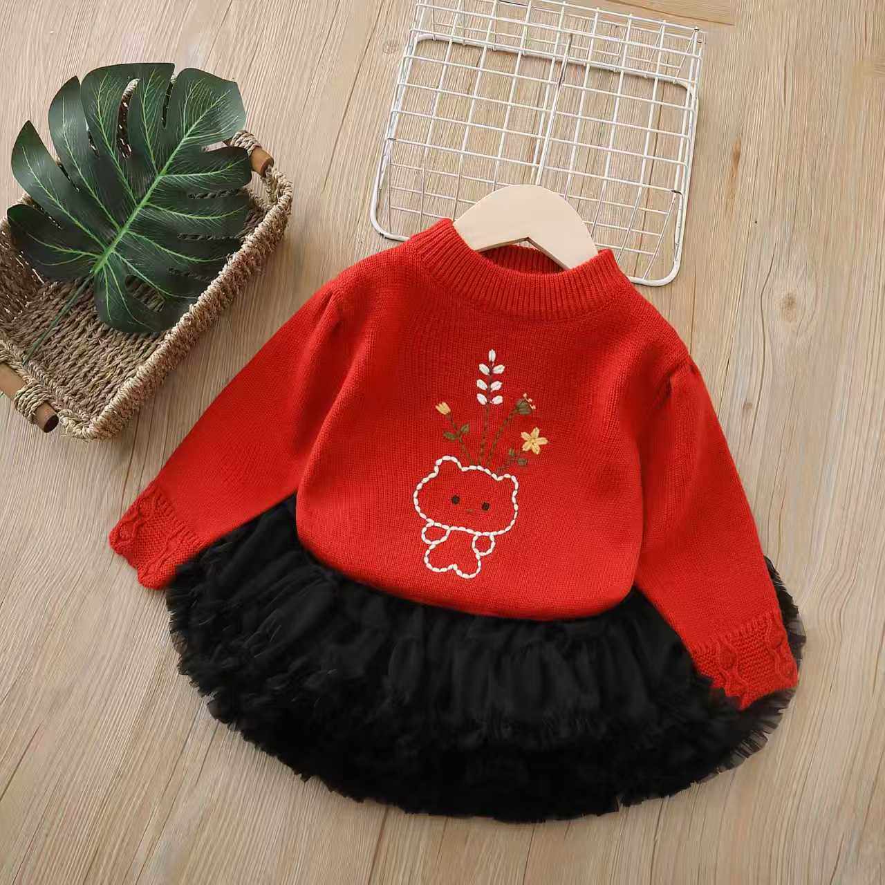 儿童毛衣套裙2025秋冬新款卡通玩偶花花针织衫女宝宝蓬蓬网纱裙,童装/婴儿装/亲子装,毛衣/针织衫,淘宝优惠券,粉丝福利购,淘宝优惠卷