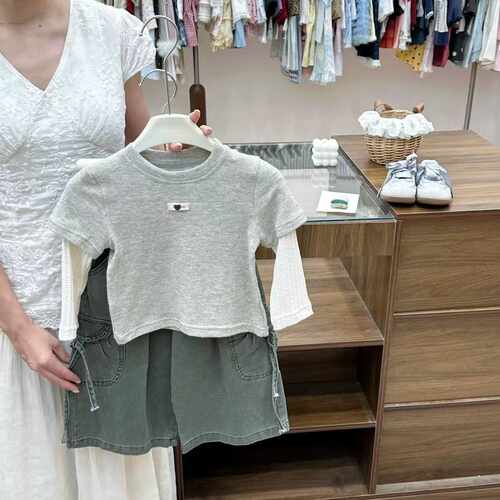 2026新款女童休闲风假两件上衣牛仔工装裤两件套潮26696